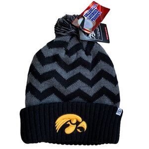 NWT Iowa Hawkeyes Black & Gray Pom Winter Cable Knit Thick Hat Beanie NCAA